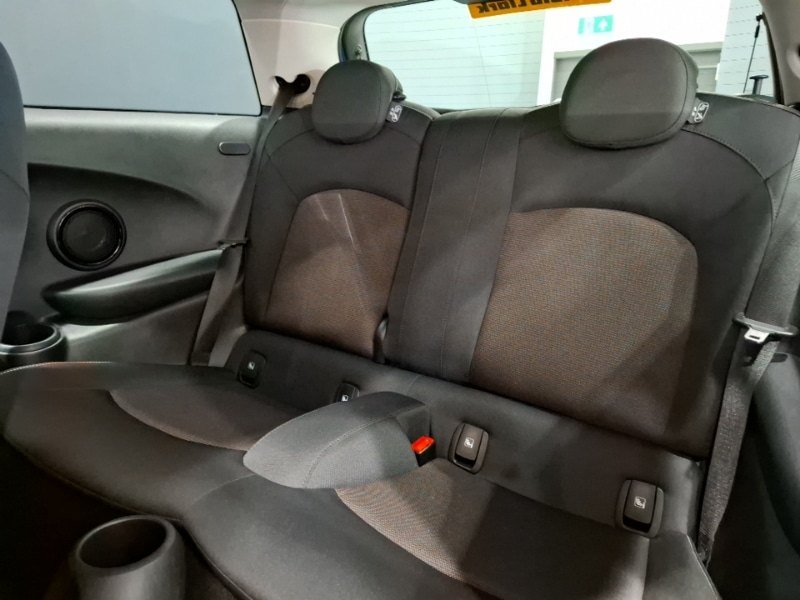 Used MINI Hatch 2022 for sale - 78216107: Photo 6