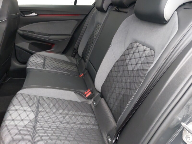 Used Volkswagen Golf 2023 for sale - 76639645: Photo 6