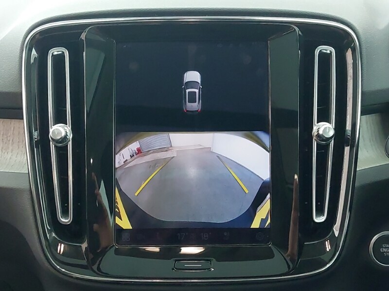 Used Volvo XC40 2024 for sale - 76786237: Photo 11