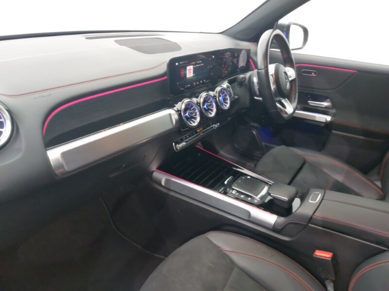 Used Mercedes-Benz EQB 2022 for sale - 77949328: Photo 5