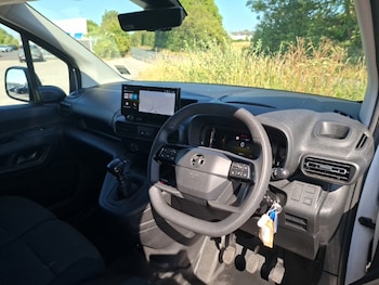Used Vauxhall Combo 2024 for sale - 79171572: Photo