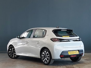 Used Peugeot 208 2025 for sale - 78968276: Photo