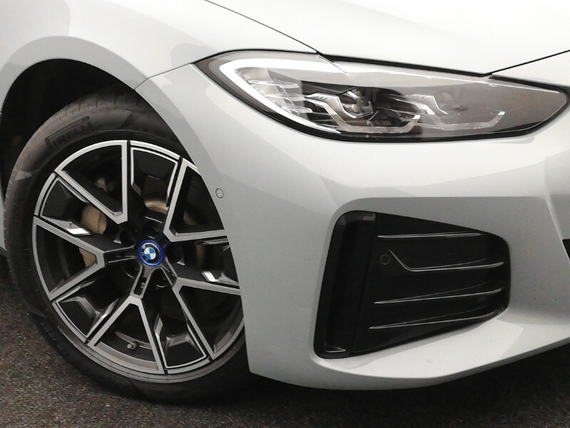 Used BMW i4 2022 for sale - 77790992: Photo 9