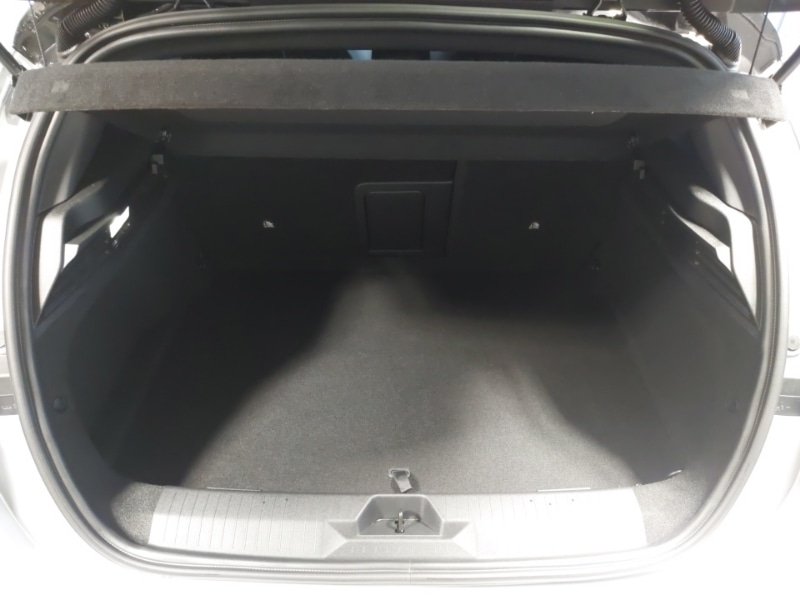 Used Vauxhall Astra 2024 for sale - 77304528: Photo 8