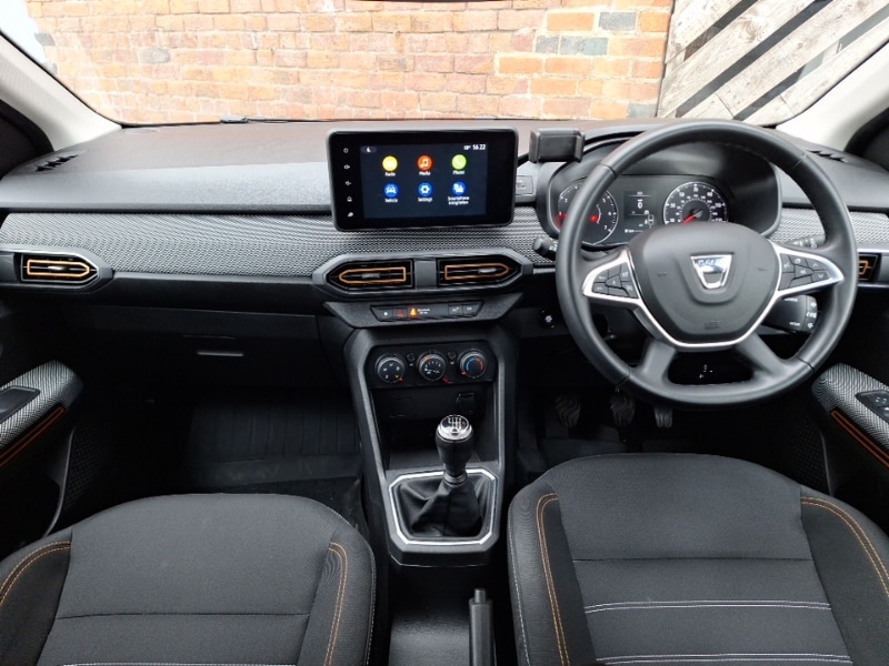 Used Dacia Sandero Stepway 2022 for sale - 76708890: Photo 2