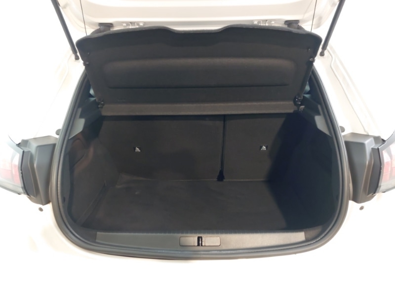 Used Peugeot 208 2023 for sale - 77956040: Photo 8