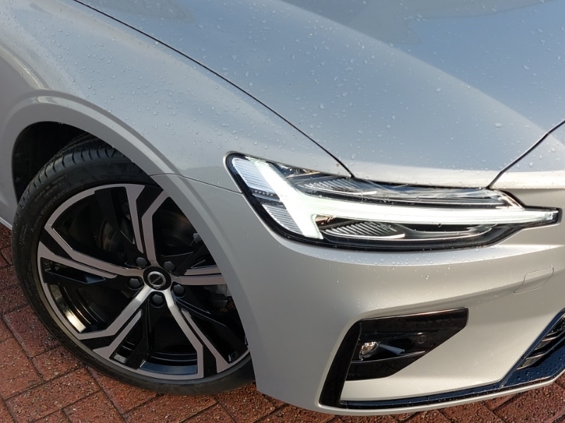 Used Volvo V60 2025 for sale - 78164930: Photo 9