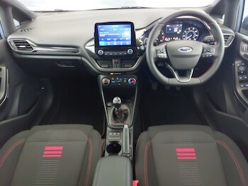 Used Ford Fiesta 2022 for sale - 77015111: Photo