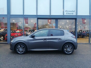 Used Peugeot 208 2022 for sale - 77325721: Photo