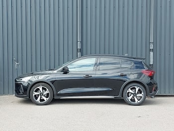 Used Ford Focus 2022 for sale - 75893649: Photo