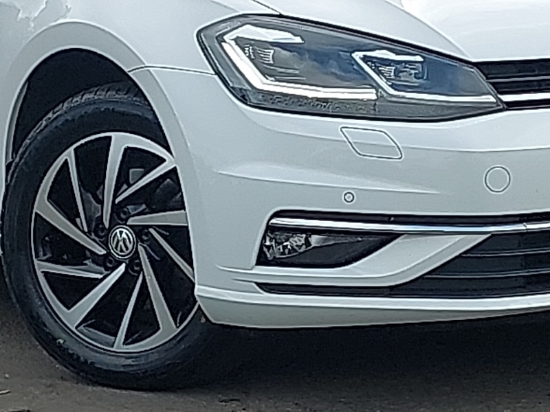 Used Volkswagen Golf 2020 for sale - 76571870: Photo 9