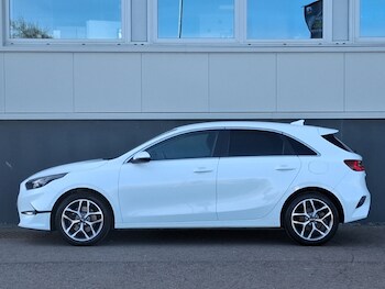Used Kia Ceed 2022 for sale - 78498223: Photo