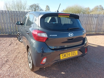 Used Hyundai i10 2024 for sale - 78347047: Photo