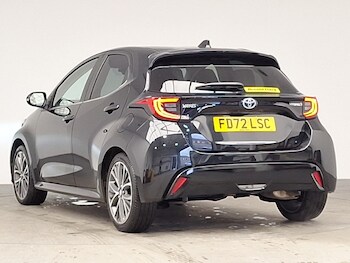Used Toyota Yaris 2023 for sale - 77343391: Photo