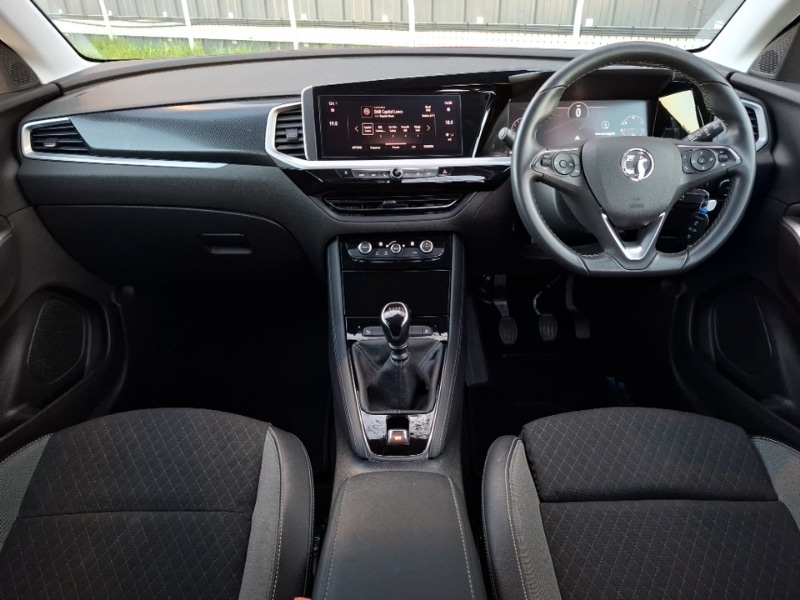 Used Vauxhall Grandland 2022 for sale - 77751932: Photo 2