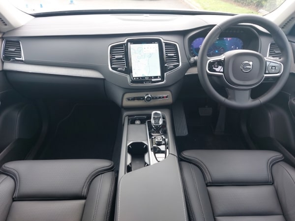 Used Volvo XC90 2024 for sale - 76269532: Photo 2