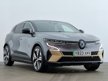 Used Renault Megane E Tech 2023 for sale - 77717476: Photo