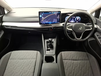Used Volkswagen Golf 2024 for sale - 78547846: Photo