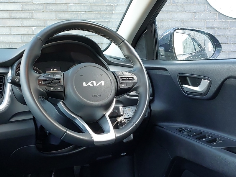 Used Kia Stonic 2021 for sale - 77637329: Photo 10