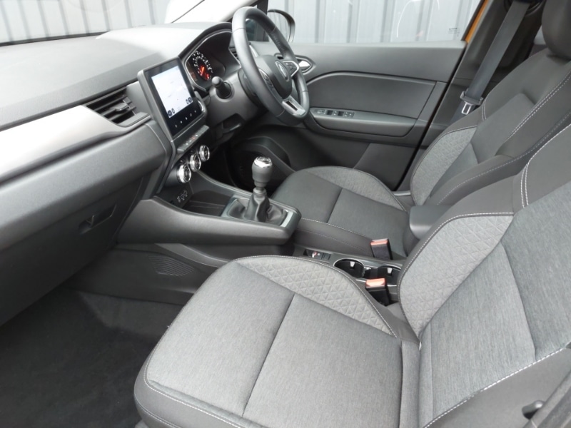 Used Renault Captur 2022 for sale - 77224579: Photo 5