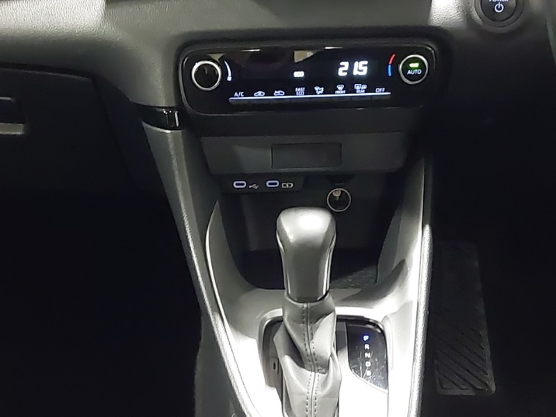 Used Mazda Mazda2 HYBRID 2024 for sale - 76817352: Photo 11