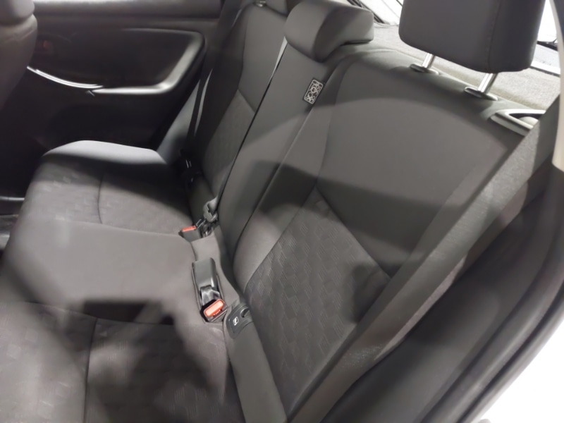 Used Mazda Mazda2 HYBRID 2024 for sale - 76817352: Photo 6