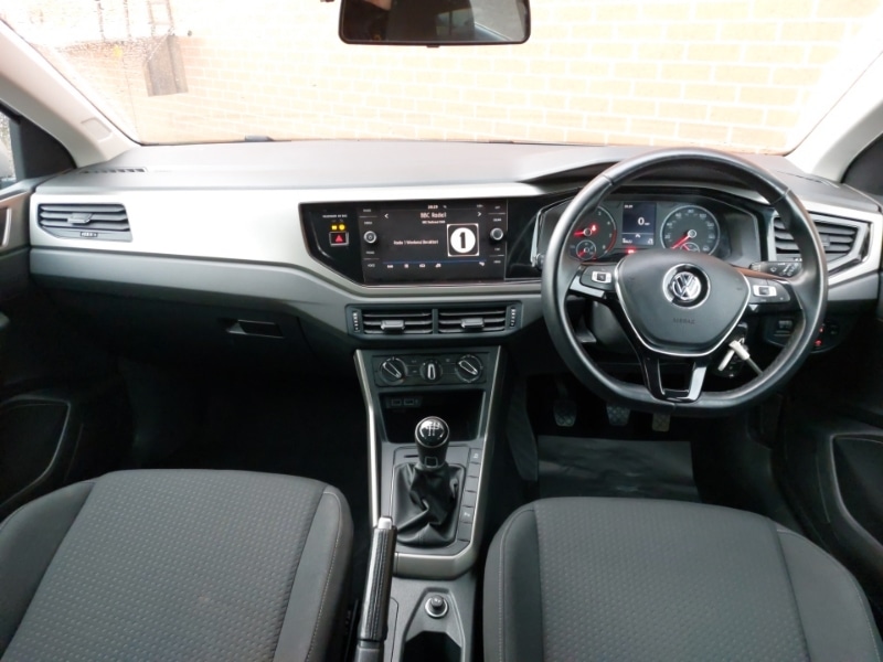 Used Volkswagen Polo 2020 for sale - 77312017: Photo 2