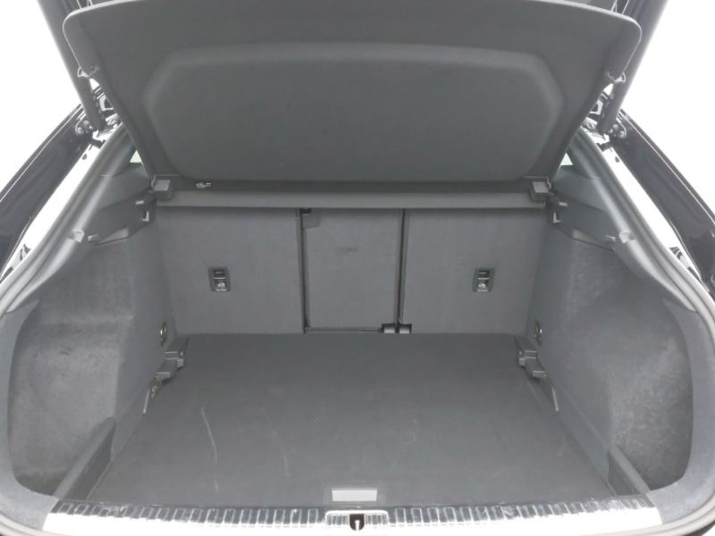 Used Audi Q3 2023 for sale - 76721115: Photo 8