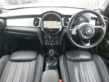 Used MINI Hatch 2022 for sale - 77786909: Photo