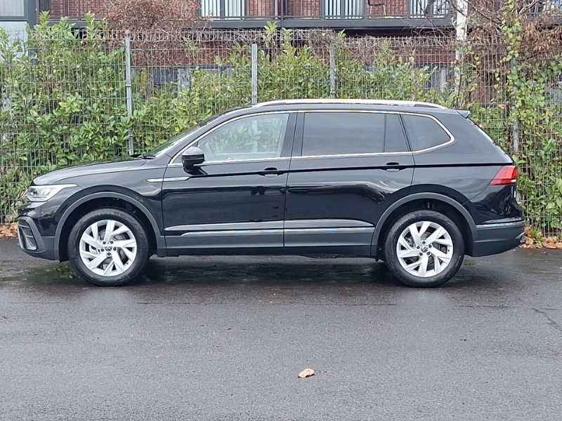 Used Volkswagen Tiguan Allspace 2025 for sale - 76970728: Photo 4