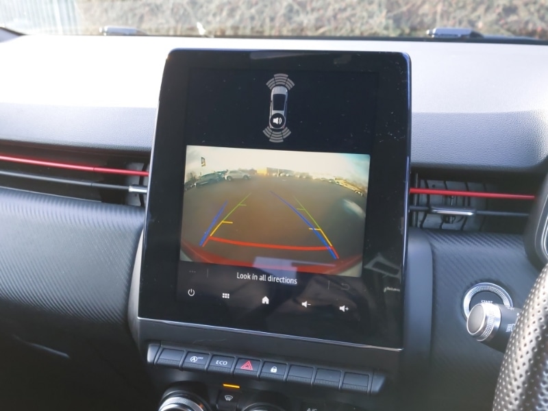 Used Renault Clio 2021 for sale - 76925507: Photo 11