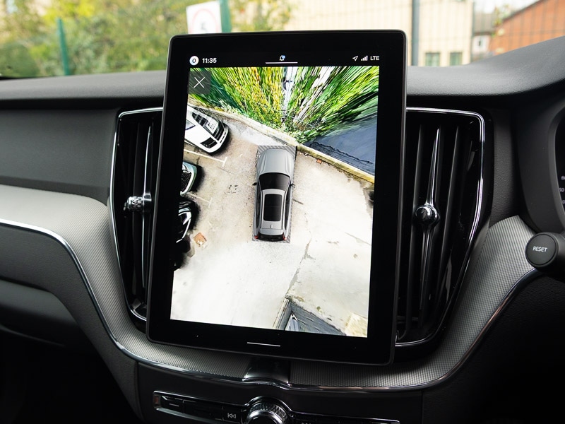 Used Volvo XC60 2025 for sale - 77923968: Photo 8