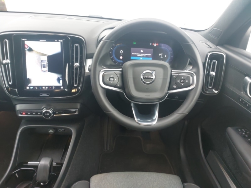 Used Volvo XC40 2023 for sale - 77874947: Photo 7