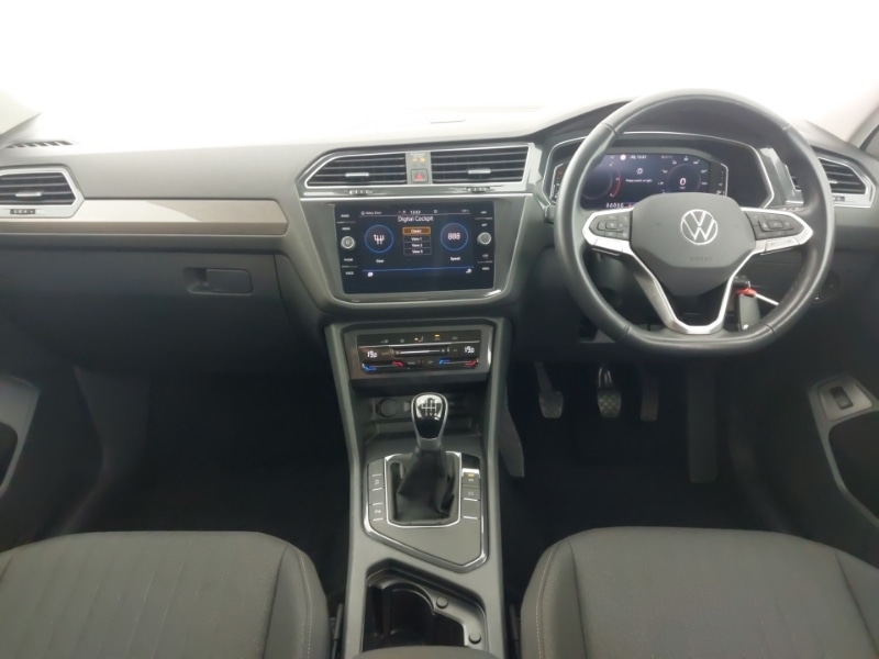 Used Volkswagen Tiguan Allspace 2023 for sale - 77150927: Photo 2