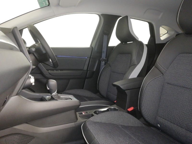 Used Renault Captur 2024 for sale - 77833065: Photo 5