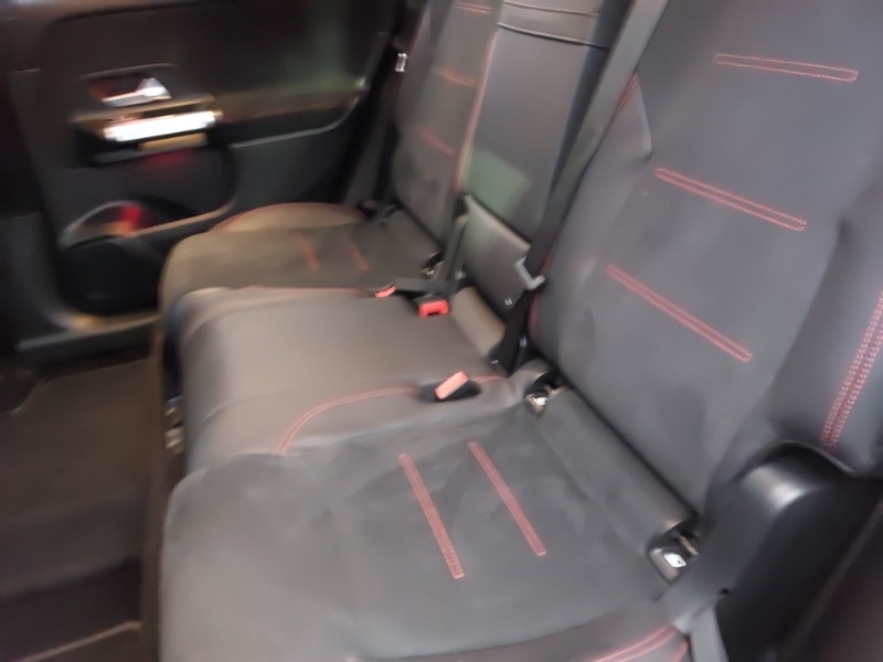 Used Mercedes-Benz GLB 2023 for sale - 76713939: Photo 6