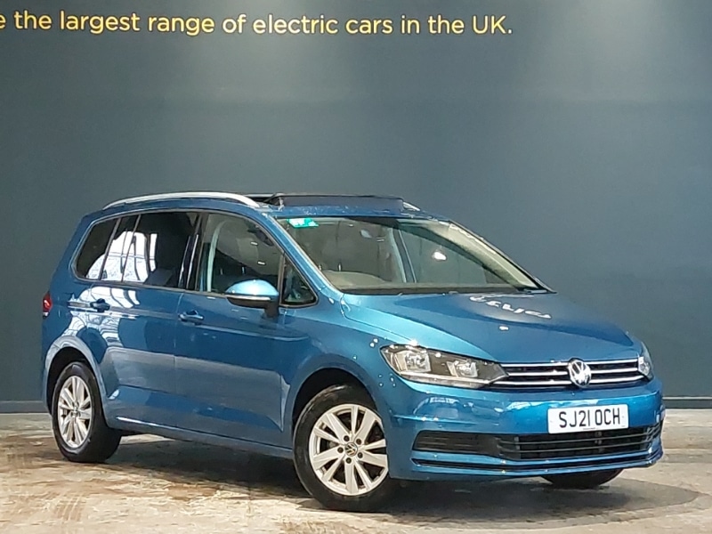 Used Volkswagen Touran 2021 for sale - 78014013: Photo 1