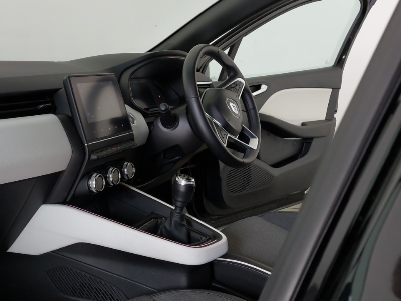 Used Renault Clio 2023 for sale - 77923582: Photo 11