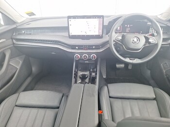 Used Skoda Superb 2024 for sale - 75599433: Photo