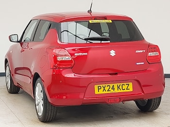 Used Suzuki Swift 2024 for sale - 76070823: Photo