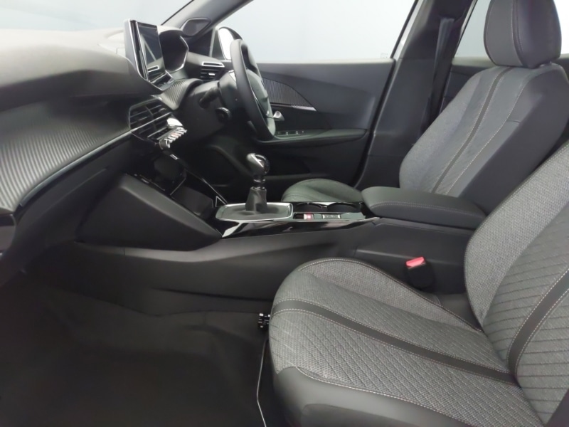 Used Peugeot 2008 2025 for sale - 76861498: Photo 5