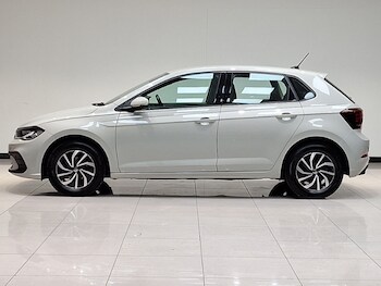 Used Volkswagen Polo 2023 for sale - 77197120: Photo