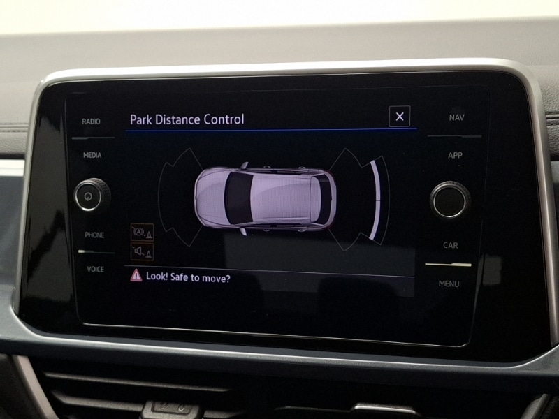 Used Volkswagen T-Roc 2023 for sale - 77353446: Photo 11