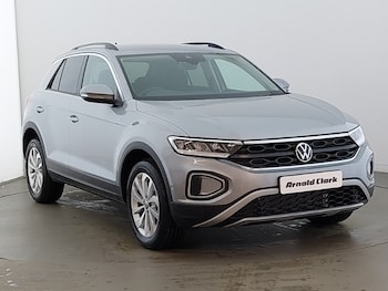 Used Volkswagen T-Roc 2025 for sale - 77099557: Photo