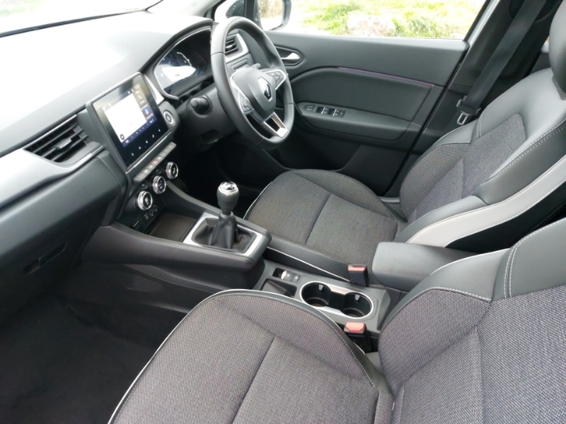 Used Renault Captur 2022 for sale - 76683059: Photo 5