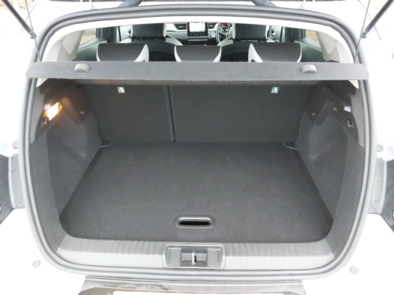 Used Renault Captur 2022 for sale - 76683059: Photo 8