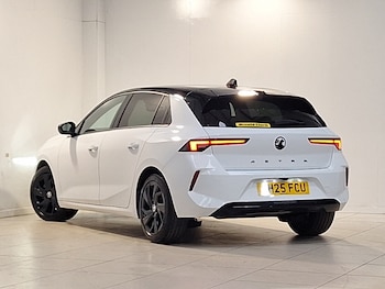 Used Vauxhall Astra 2025 for sale - 78218908: Photo