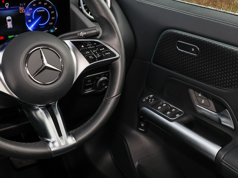 Used Mercedes-Benz EQA 2024 for sale - 76838520: Photo 11