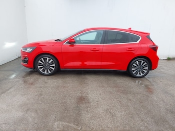 Used Ford Focus 2022 for sale - 78498077: Photo