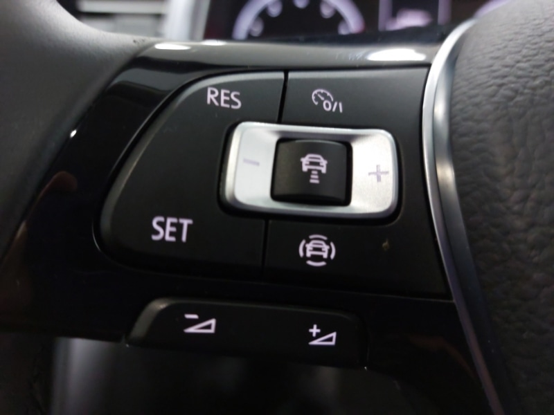 Used Volkswagen T-Roc 2022 for sale - 77998987: Photo 12